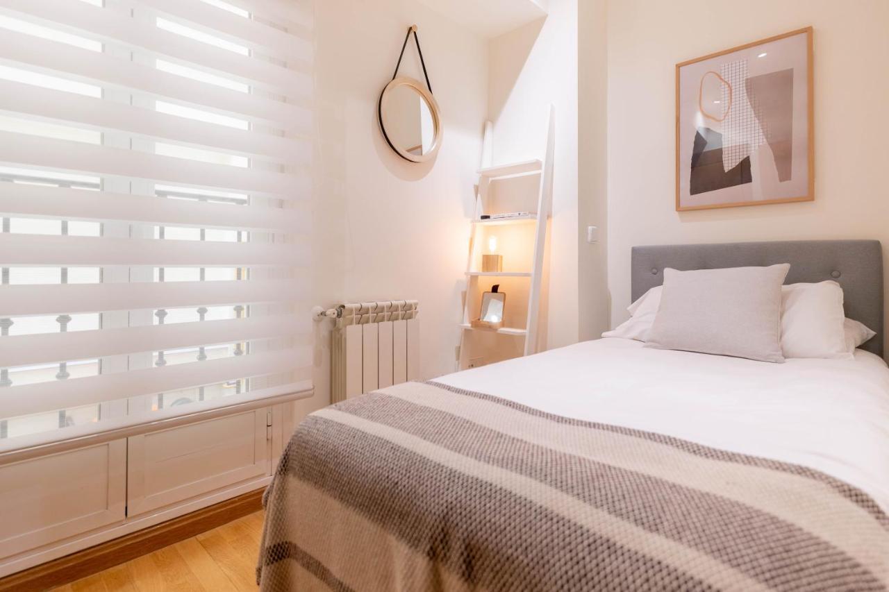 Amazing Apartment In Huertas Madrid Luaran gambar