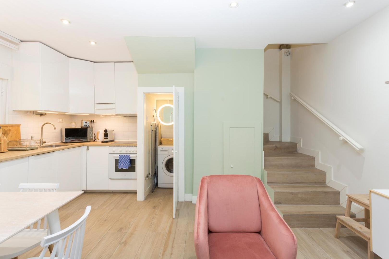 Amazing Apartment In Huertas Madrid Luaran gambar